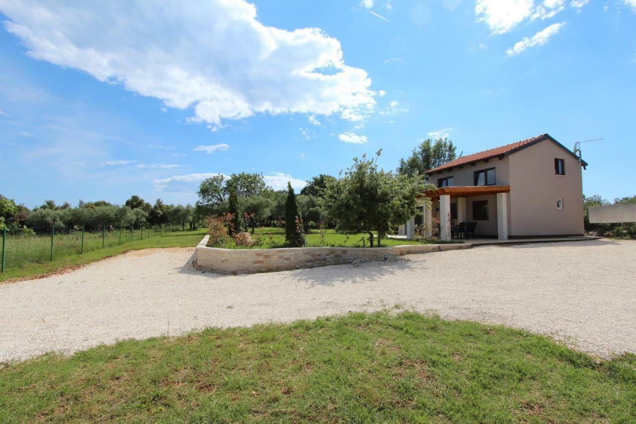 House Cuvi